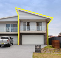 'Birubi Breezes' 2/7 Fitzroy St - Large Duplex with Air Conditioning WIFI  only 5 minute walk to the beach - Winery Find