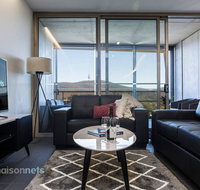 1 Bedroom Apt With Parking Walk to ANU - Winery Find