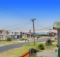 1/32 Ocean Avenue - three bedrooms three bathrooms air con boat parking  water views - Winery Find