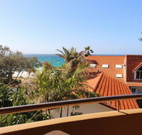1/9 Marine Parade Wategos Beach - Beachbound - Winery Find