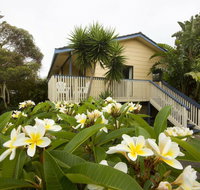 11 Coast at Boomerang Beach - Winery Find
