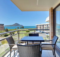 12 'Commodore' 6 Intrepid Close - beautiful water views - Winery Find