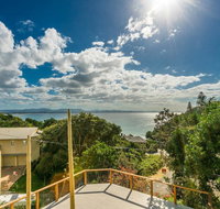 13 Brownell Drive Wategos Beach - Beach House - Winery Find