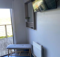 13th Apostle Backpackers - Winery Find