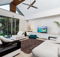 18A Childe Street Belongil Beach - Belongil Beach Pavilion House - Winery Find