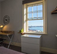 2 Bedroom Harbour View at the Rocks heart of CBD - Winery Find