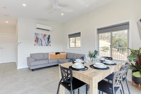 BIG4 Launceston Holiday Park - Winery Find 3