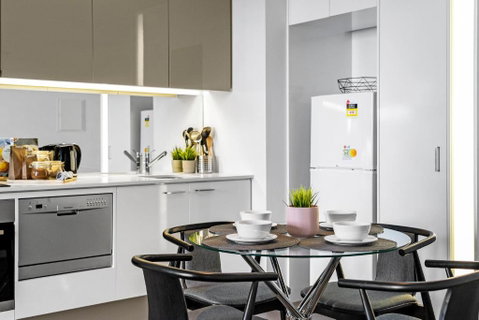 Complete Host Hudson Apartments - Winery Find 2