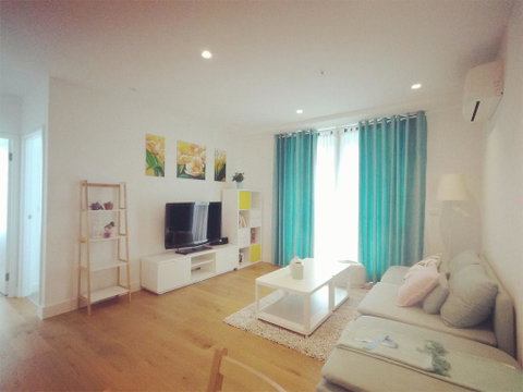 2BR Apartment With Style - Winery Find 0