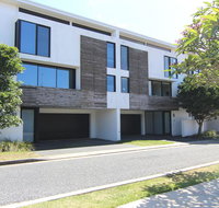 3/26 West Street-CBD Location - Winery Find