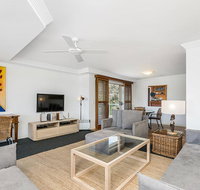 3/54 Lawson St - The Palms 3 - Winery Find