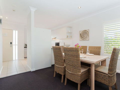 356 ' Oaks Pacific Blue', 265 Sandy Point Rd - Air Conditioned, Direct Pool Access And Suited For Disability - Winery Find 2
