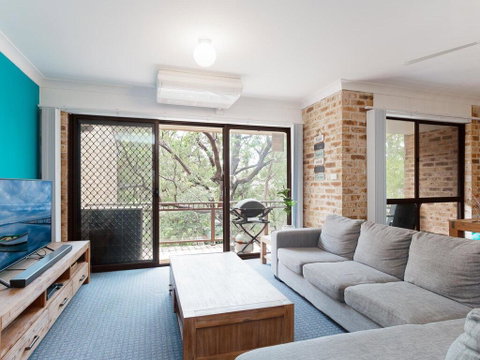 36 'Bay Parklands', 2 Gowrie Avenue - Close To The Water With Pool & Spa & Tennis Court - Winery Find 3