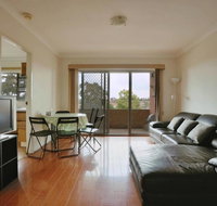 3BR Quiet  Convenient area of Parramatta UWS - Winery Find