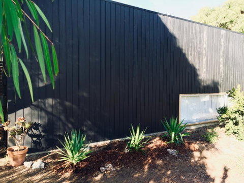 41 Grunters Accommodation - Winery Find 1