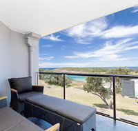 5 'The Outlook' 4 Ocean Parade - overlooking Boat Harbour beach and ducted air conditioning - Winery Find