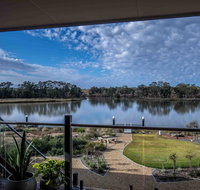 64 Marina Way Mannum - Winery Find