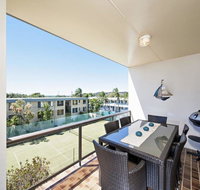 7 The Dunes  Fingal Bay - Winery Find