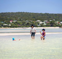 9 Marshall Street - Large Family Holiday Home just Metres to the Beach - Winery Find