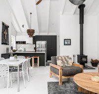 A PERFECT STAY - Black Star - Winery Find