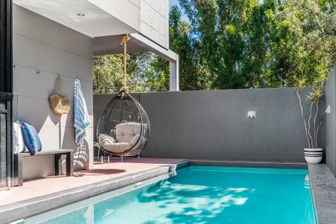 A PERFECT STAY - Catalina's - Winery Find 3