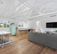 A PERFECT STAY - Sunset Beach - Summer Breeze - Winery Find