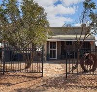 A real bush retreat. Kangas Emus  Starry Skies. - Winery Find