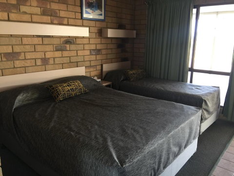 Abacus Motel - Winery Find 3