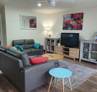 Abalone Guest Accommodation - Winery Find