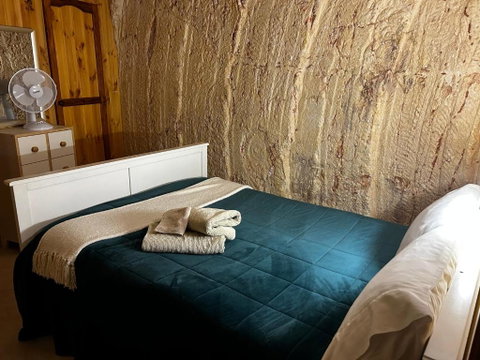 Down To Erth B&B - Winery Find 3