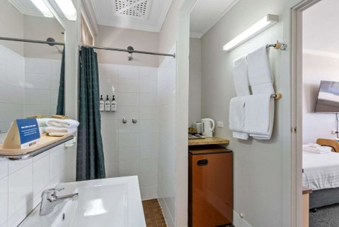Econo Lodge Port Augusta - Winery Find 4