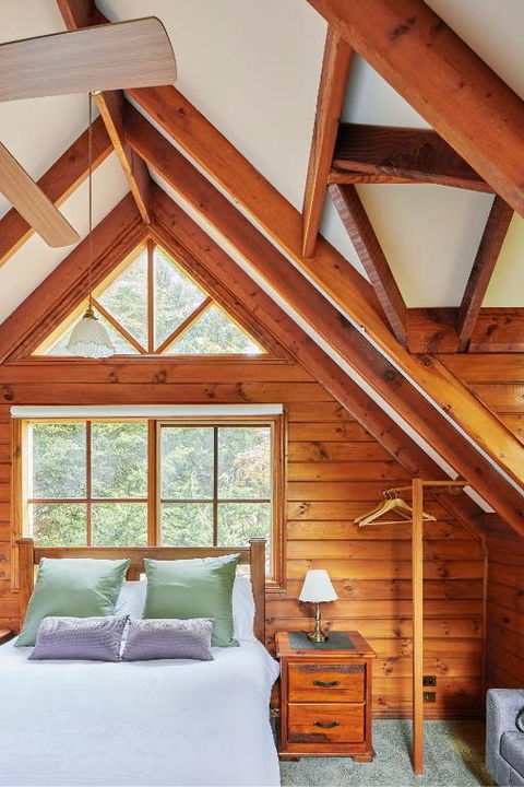 Fernhem Cottages- Love In The Mist - Winery Find 3