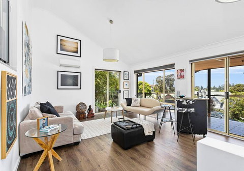 Games Room & Ocean View - Winery Find 0