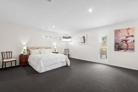 Getaway On The Rise - Winery Find 4