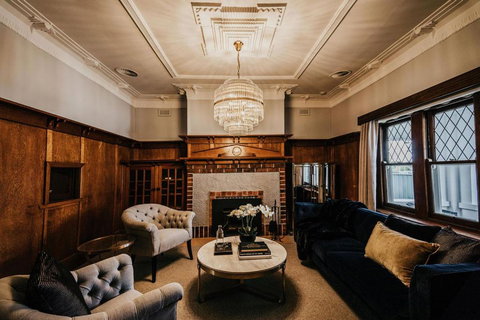 Gilbert By Whiskey June - Winery Find 4