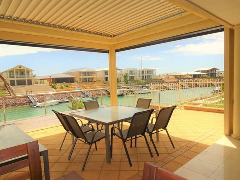 Gilmore Getaway - Winery Find 1