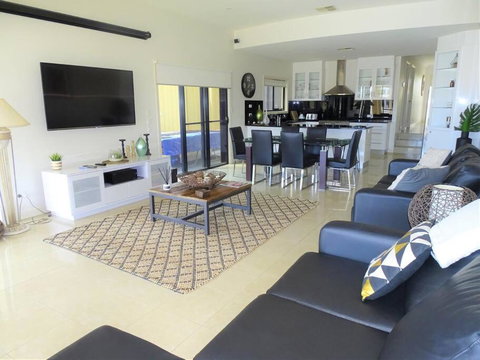 Gilmore Getaway - Winery Find 2