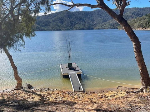Glasshouse On The Lake - Winery Find 2