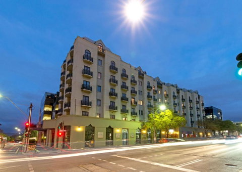 Frome Apartments - Winery Find 1