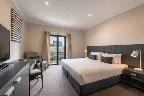 Frome Apartments - Winery Find 2