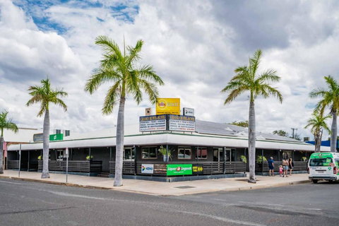 Grand Hotel Motel - Winery Find 1