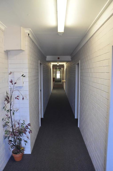 H & D Apartments - Winery Find 2