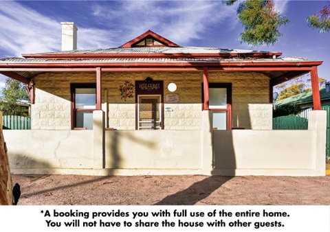 Hawker Bed And Breakfast - Winery Find 1