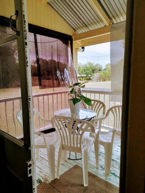 Home At The Beach In Ingham - Winery Find 0