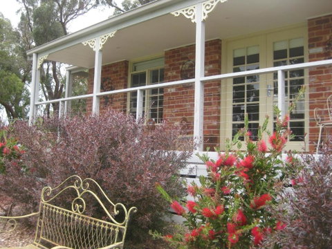 Honeyeater Cottage - Winery Find 2