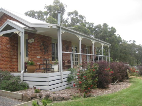 Honeyeater Cottage - Winery Find 1