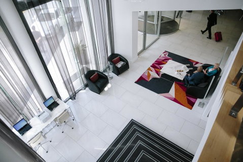 Adina Serviced Apartments Canberra Dickson - Winery Find 3