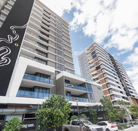 AirTrip Apartments at Woolloongabba - Winery Find