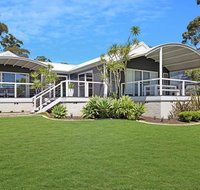 Akarana Beach House  Jervis Bay Rentals - Winery Find