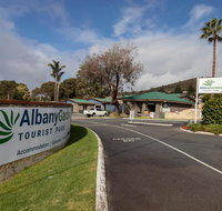 Albany Gardens Tourist Park - Winery Find